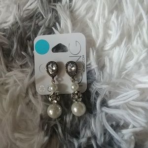 Dangle earrings